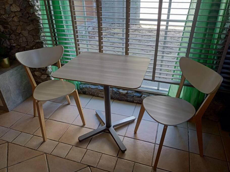 Kom Thuis In Deze Gezellige Loft Heerlen Eksteriør billede