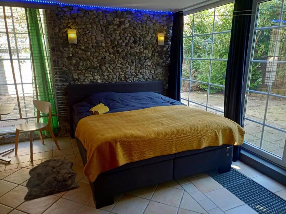 Kom Thuis In Deze Gezellige Loft Heerlen Eksteriør billede