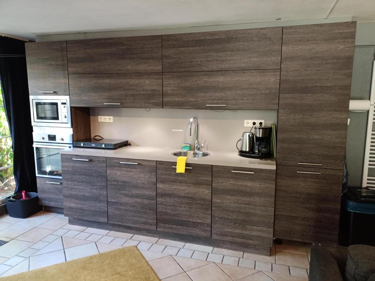 Kom Thuis In Deze Gezellige Loft Heerlen Eksteriør billede